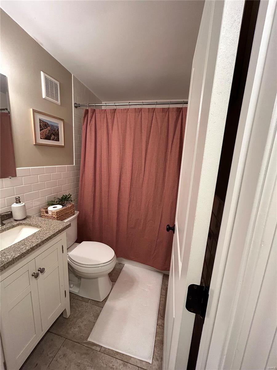 606 Wicklow Drive Manchester, MO 63021 - Photo 7 of 13