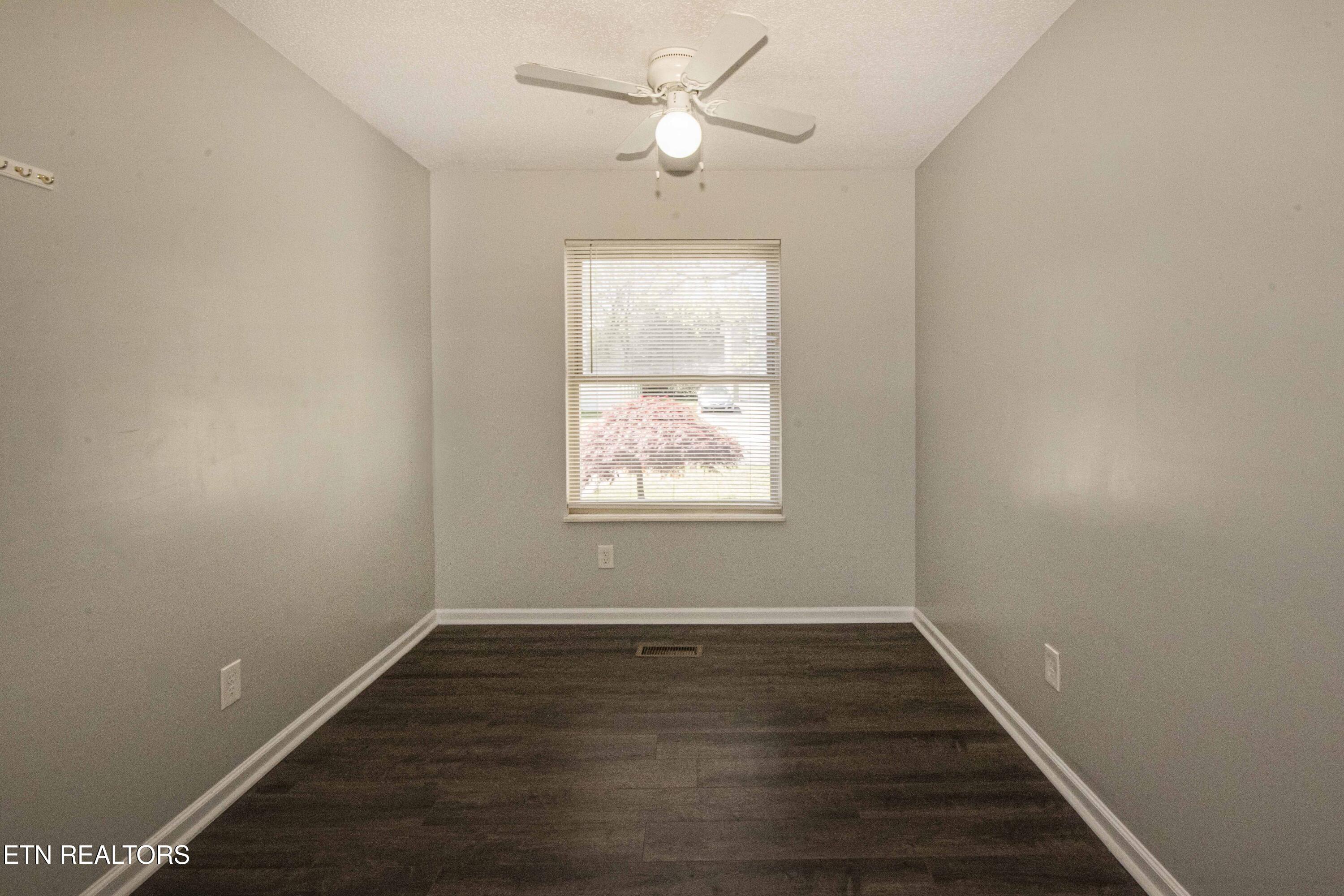 9014 Colchester Ridge Road Knoxville, TN 37922 - Photo 18 of 48 Breakfast Room