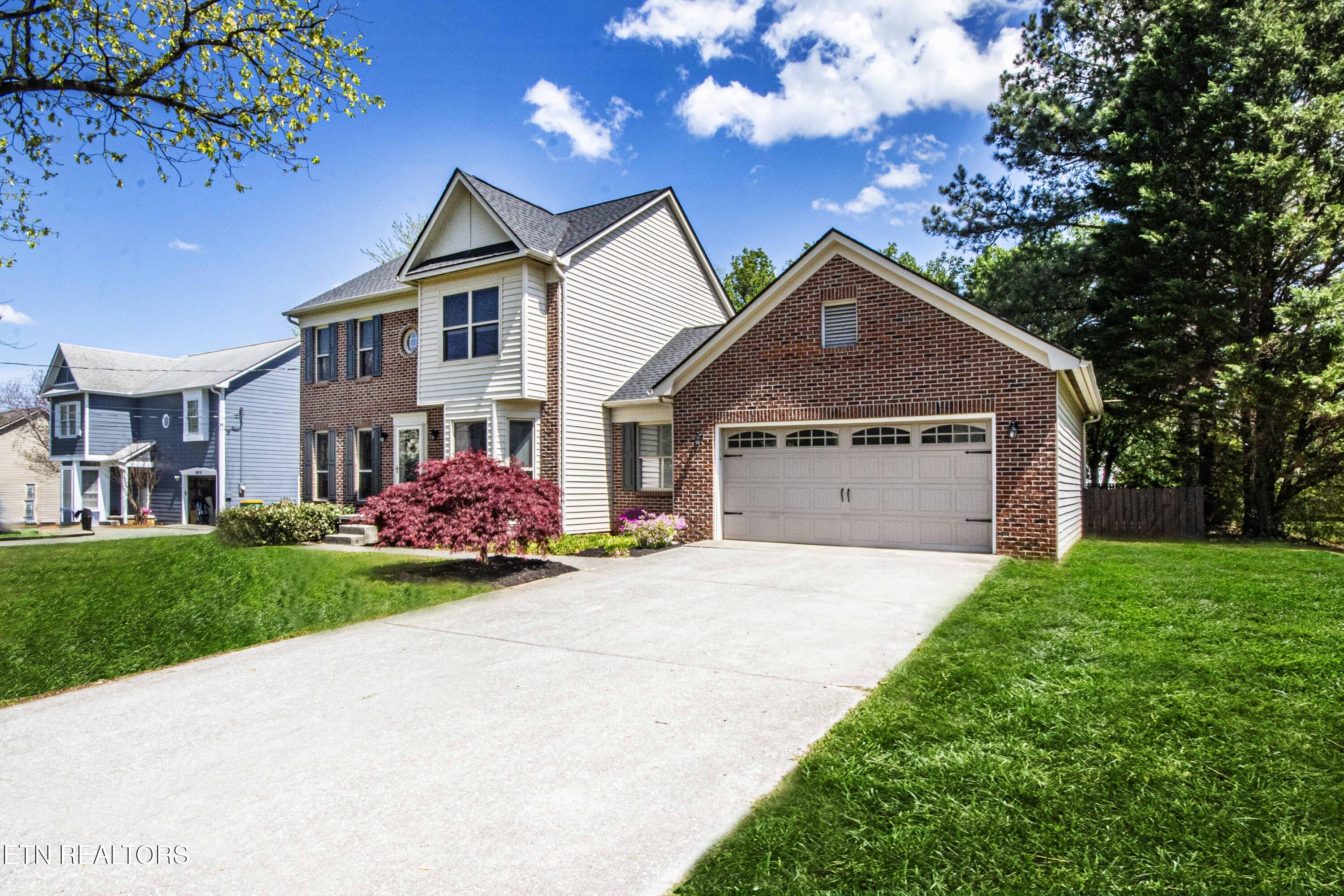 9014 Colchester Ridge Road Knoxville, TN 37922 - Photo 3 of 48 Front