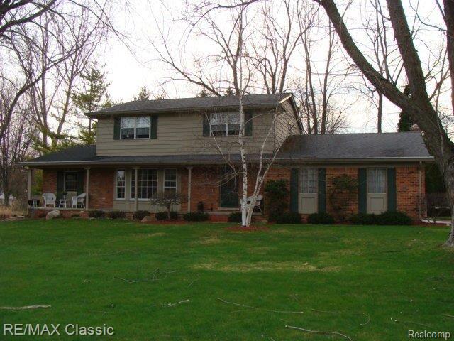 5680 Kennebunk Drive Rochester, MI 48306 - Photo 3 of 15 010