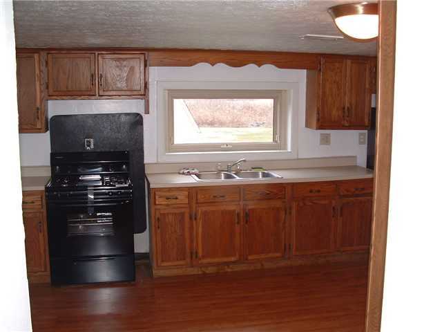 6180 Columbia Road Southwest Pataskala, OH 43062 - Photo 4 of 14 Gallery Image 4