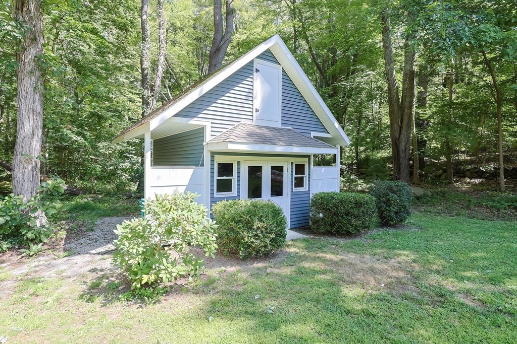 10 Prospect Street Upton, MA 01568 - Photo 38 of 41 a view of a house with backyard and garden