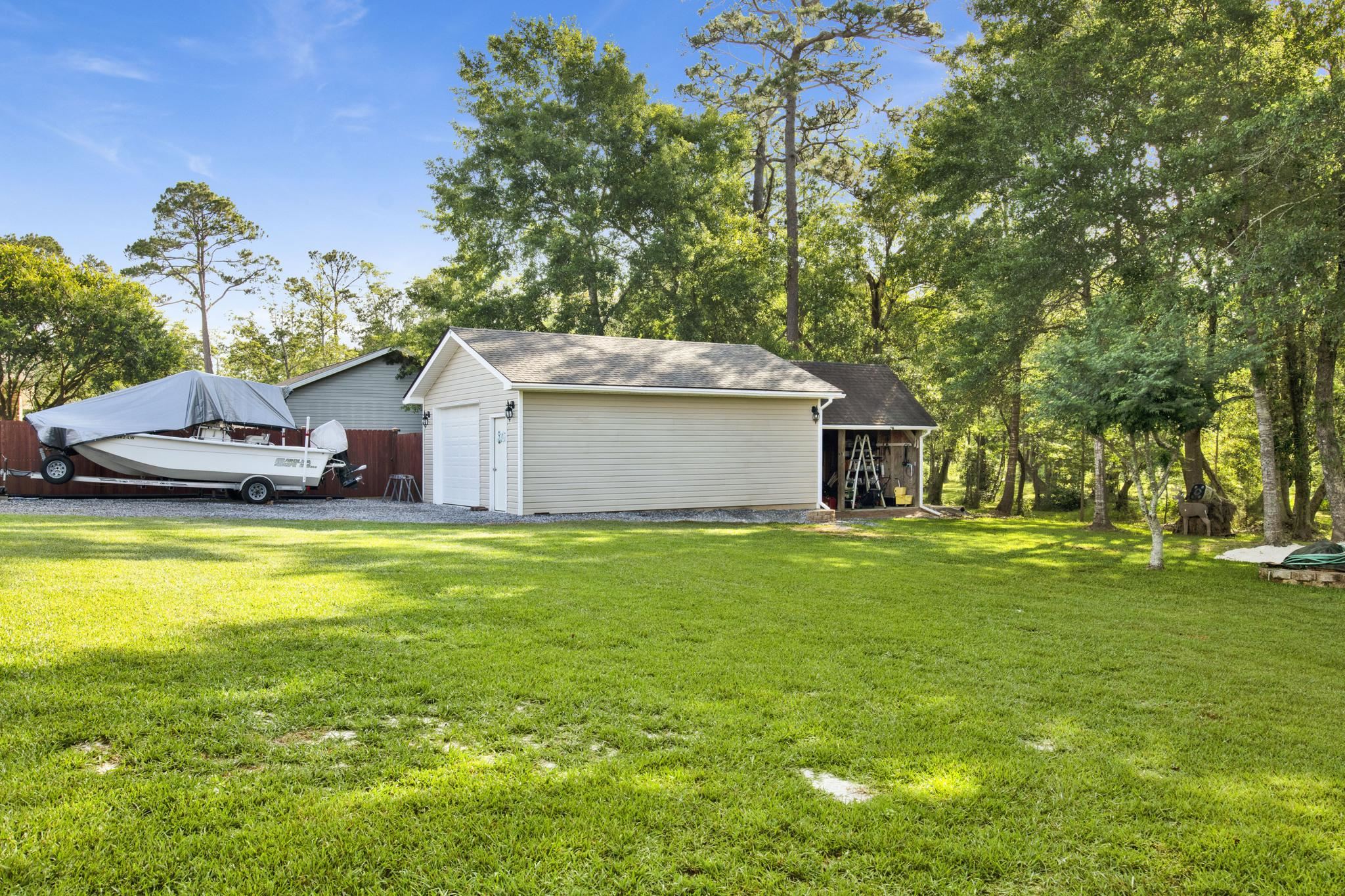 11749 Venice Boulevard Foley, AL 36535 - Photo 38 of 43 Yard
