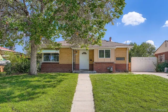 $525,000 | 3670 Magnolia Street, Denver, CO 80207