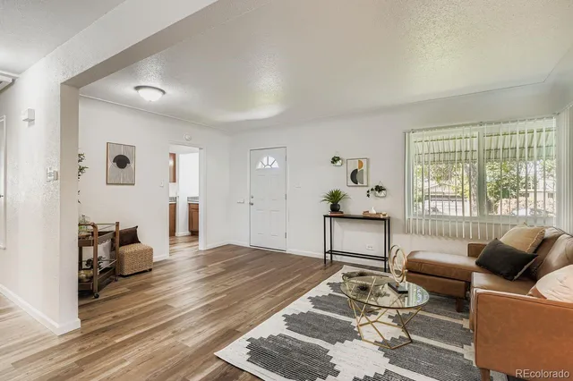 $525,000 | 3670 Magnolia Street, Denver, CO 80207