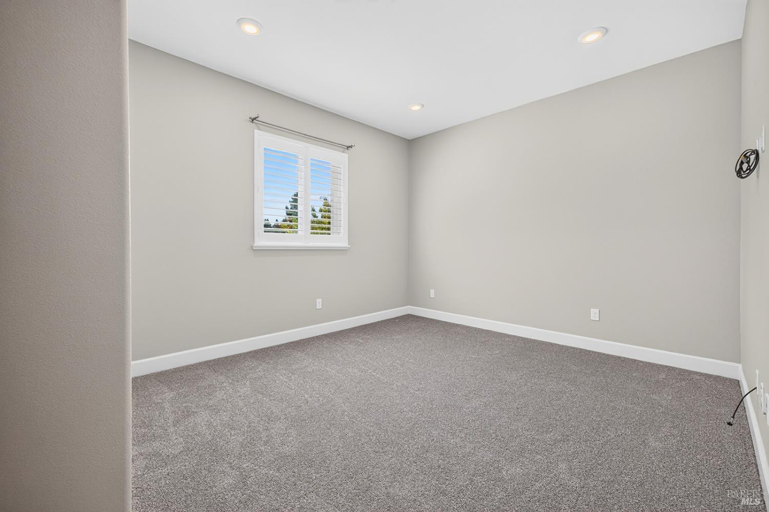 1818 Kyle Place Rohnert Park, CA 94928 - Photo 33 of 49 Gallery Image 33