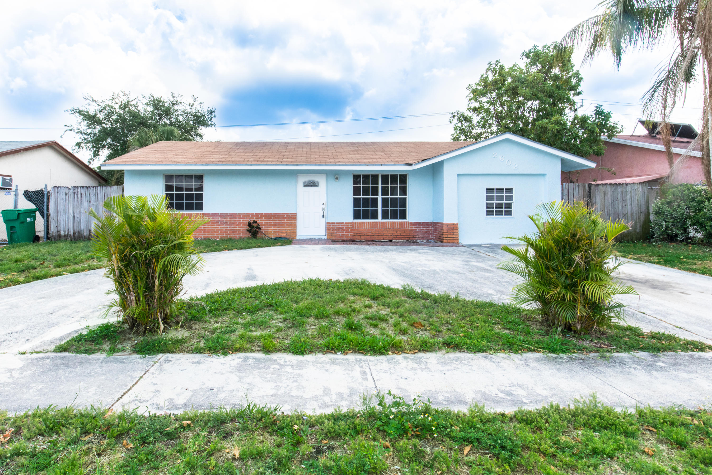 2602 West 28th Street Riviera Beach, FL 33404 - Photo 1 of 23 2602 W 28th St-500