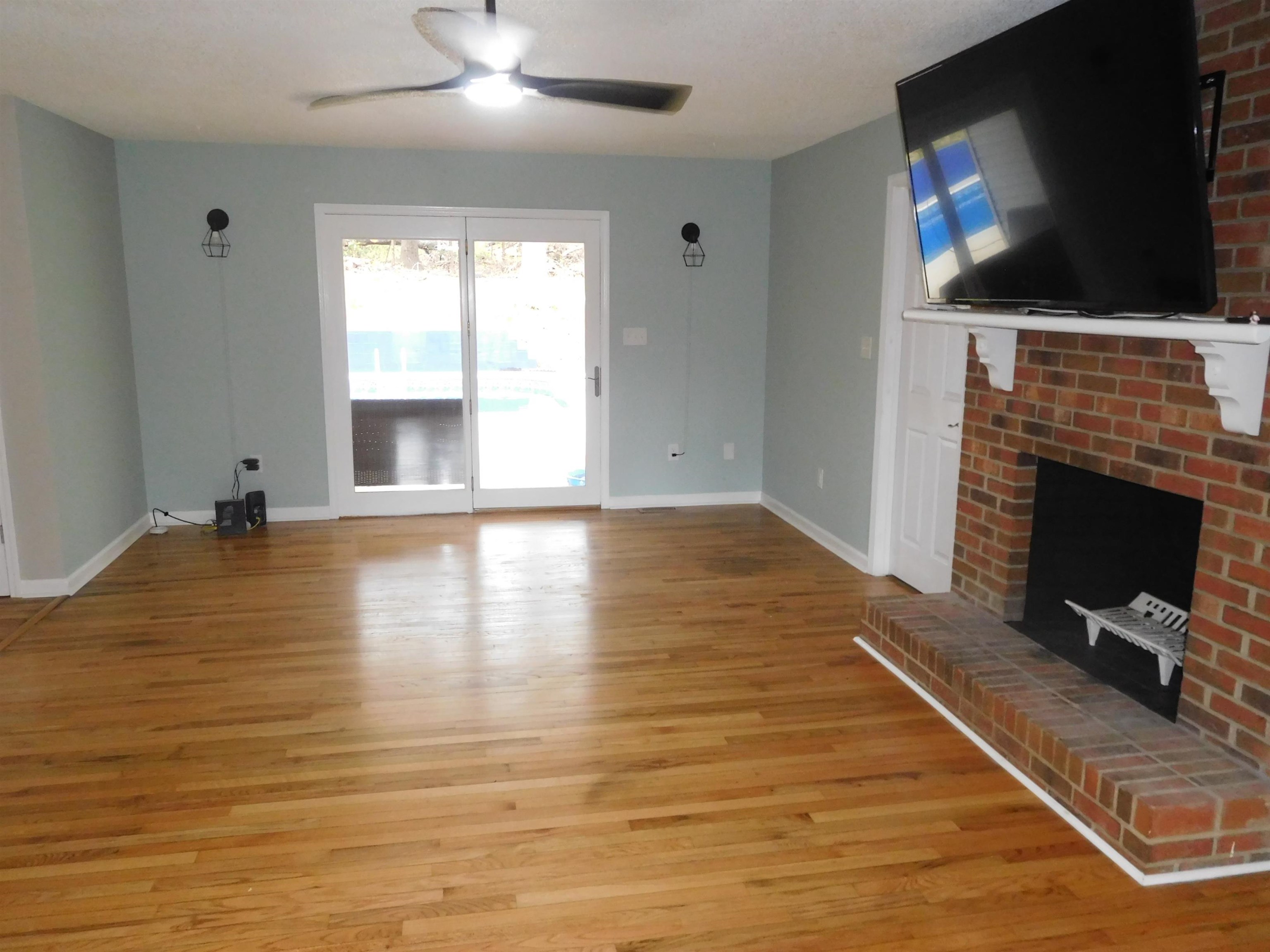 154 Whispering Pines Road Gaffney, SC 29341 - Photo 3 of 25