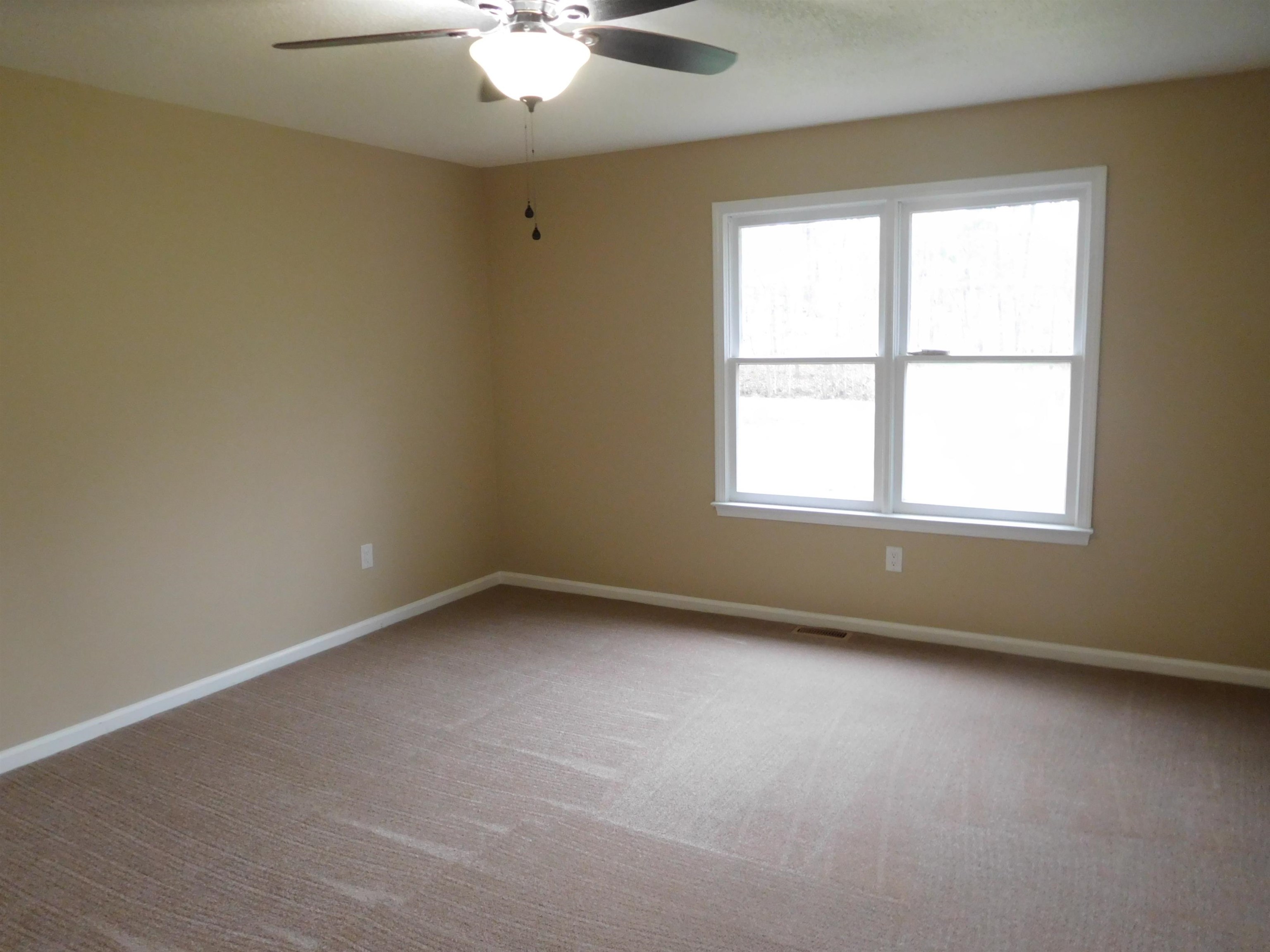 154 Whispering Pines Road Gaffney, SC 29341 - Photo 10 of 25