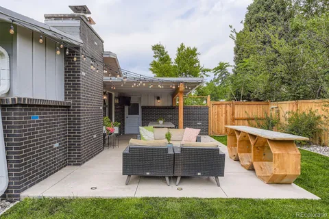 $820,000 | 342 West Caley Avenue, Littleton, CO 80120