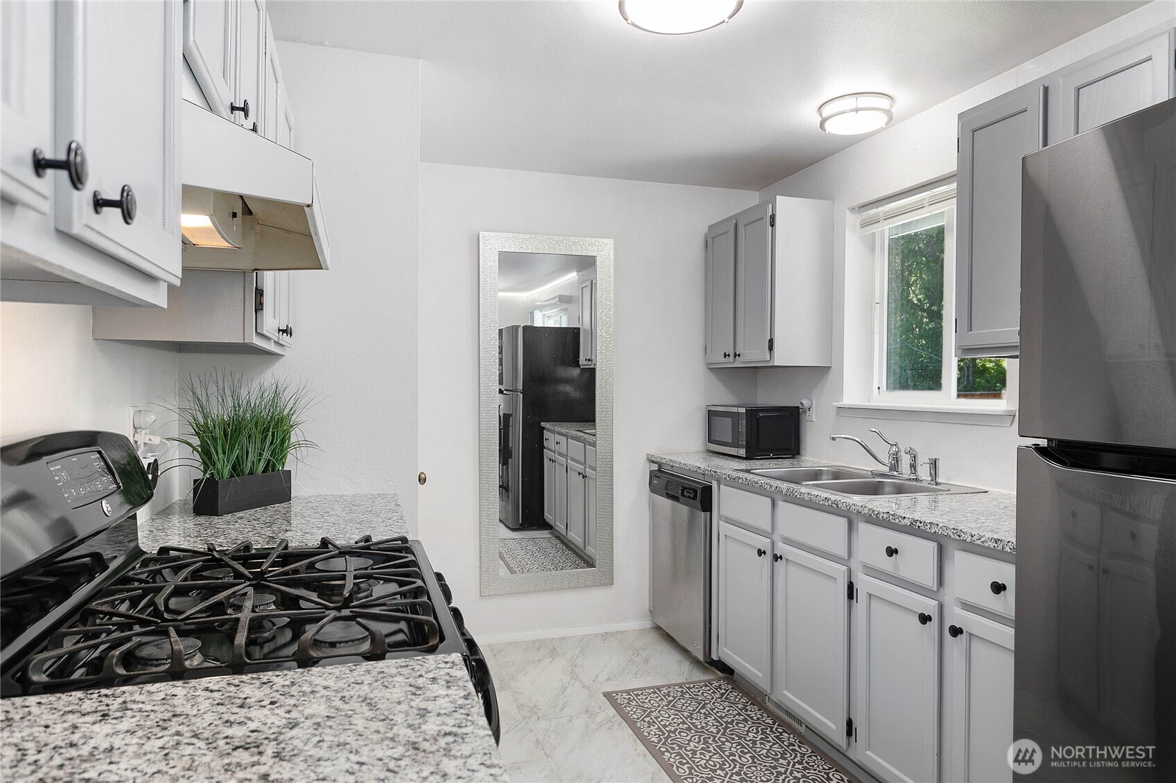 8370 Grouse Crescent Road Birch Bay, WA 98230 - Photo 10 of 27 Gallery Image 10