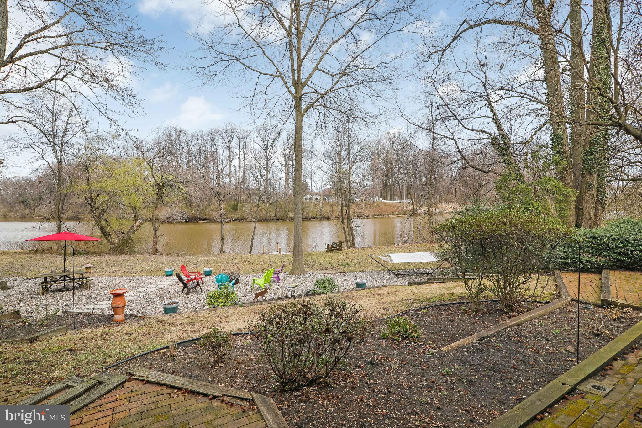 182 Rugby Place Woodbury, NJ 08096 - Photo 3 of 55