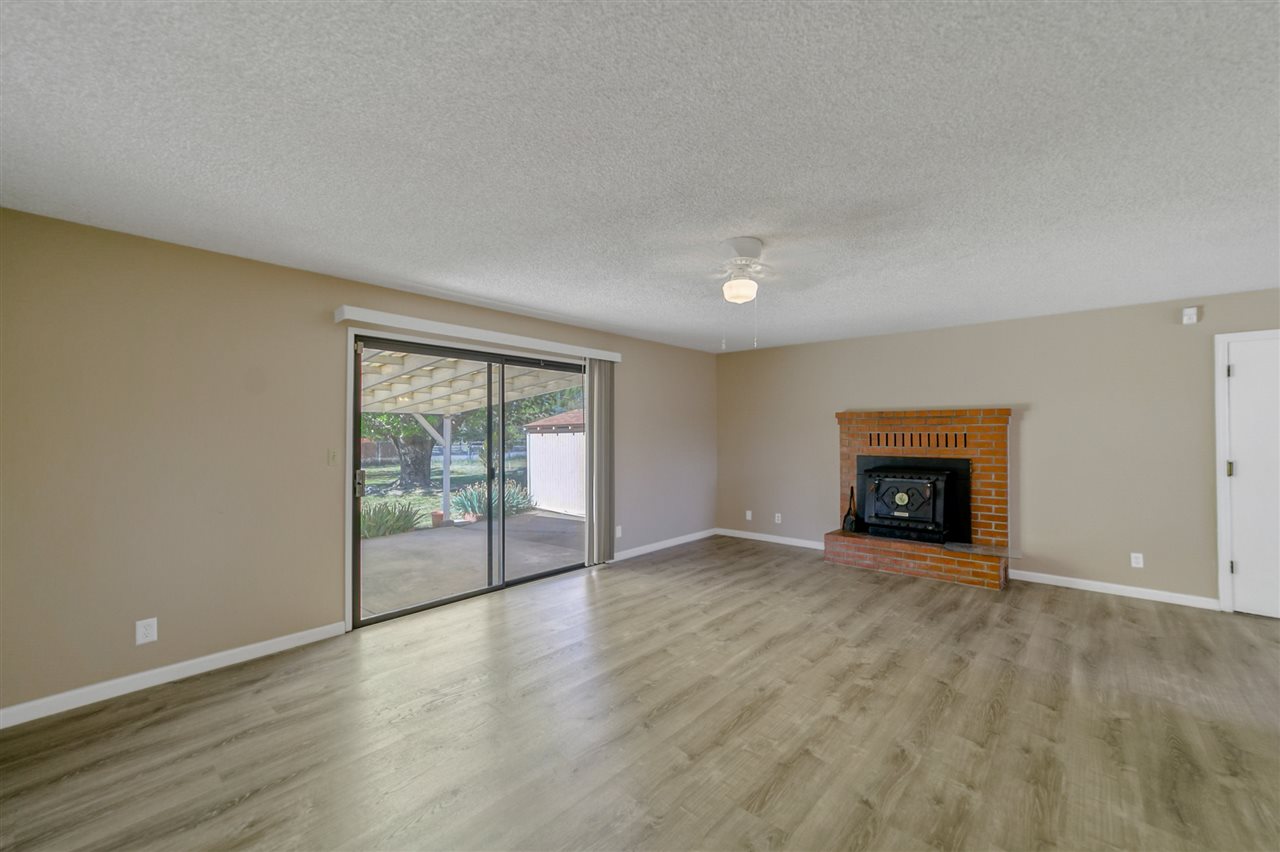 275 Gilmore Road Red Bluff, CA 96080 - Photo 10 of 30 Gallery Image 10