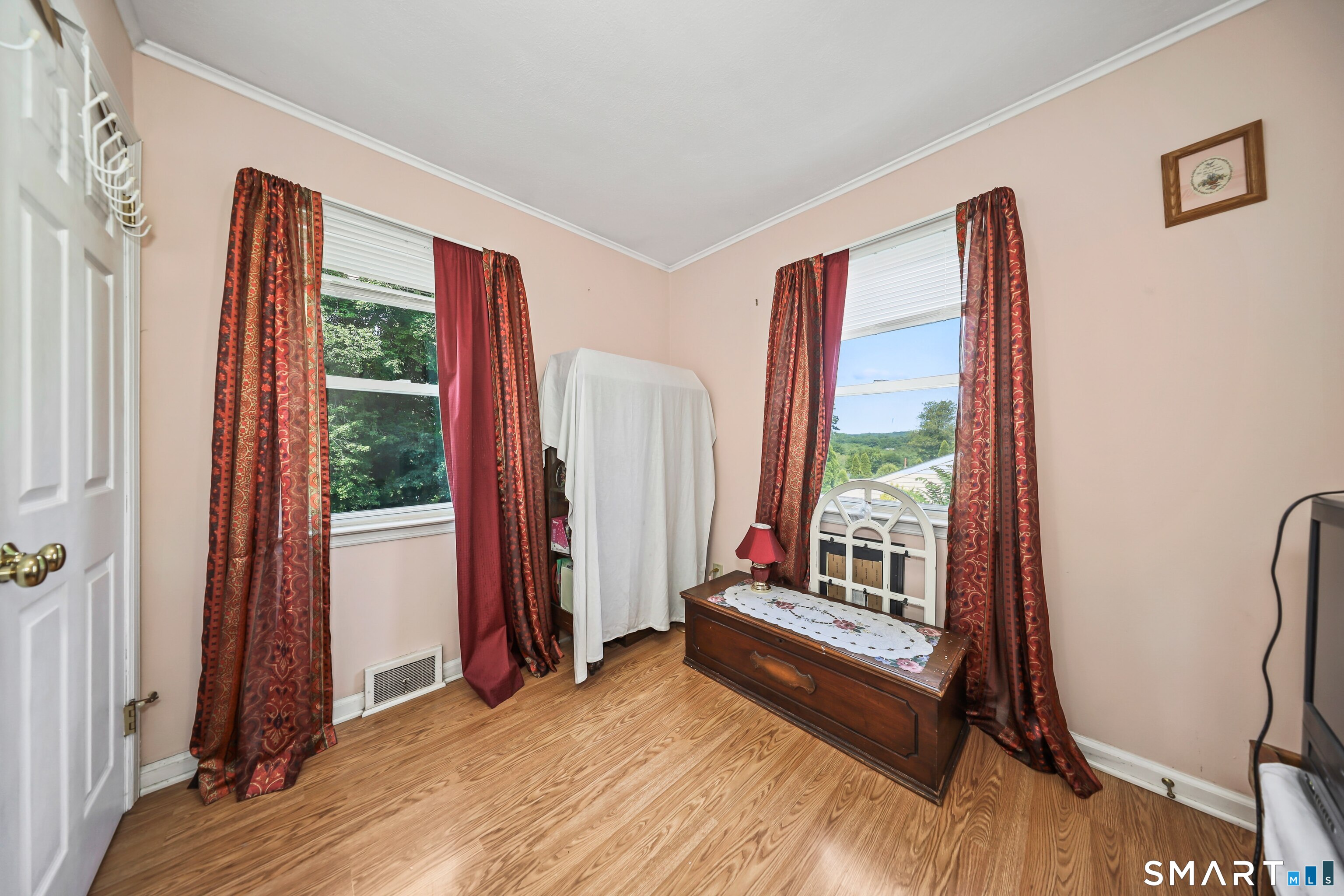81 Alberta Street Waterbury, CT 06708 - Photo 17 of 40