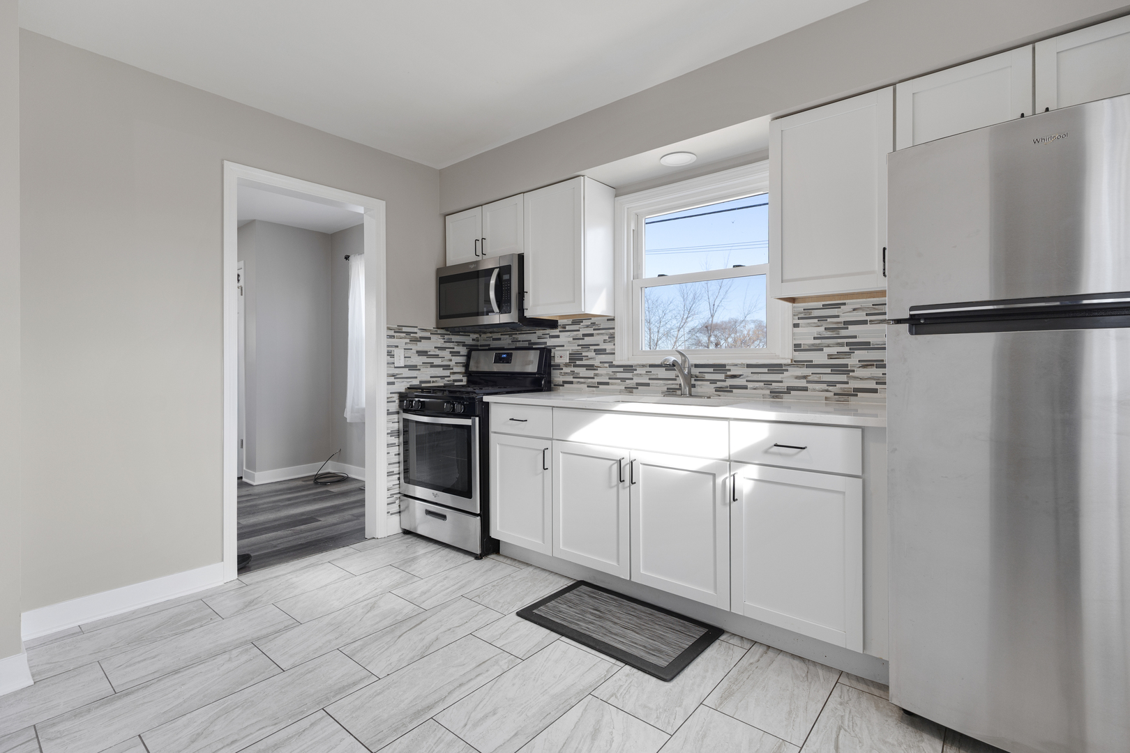 301 Mill Street Elgin, IL 60123 - Photo 22 of 26