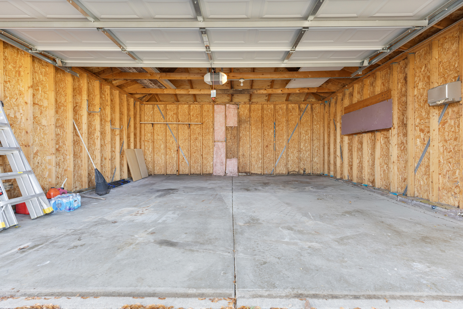 301 Mill Street Elgin, IL 60123 - Photo 10 of 26