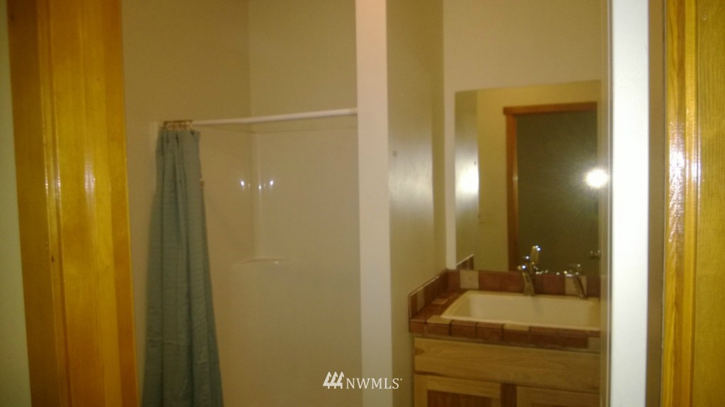 3689 Casey Street Clinton, WA 98236 - Photo 15 of 20 Gallery Image 15
