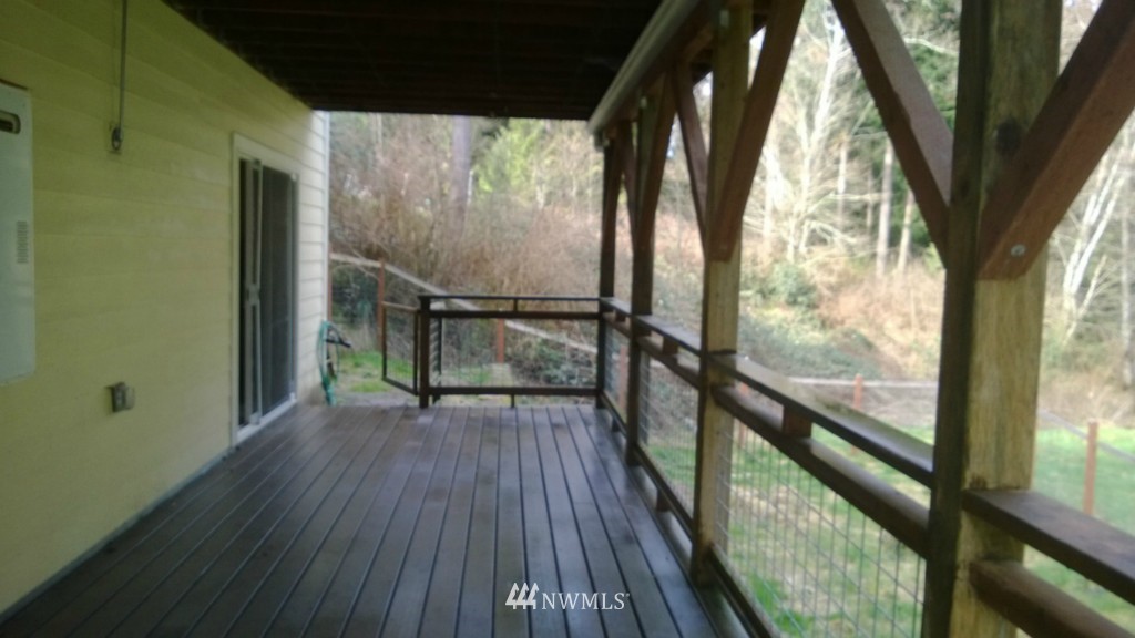 3689 Casey Street Clinton, WA 98236 - Photo 16 of 20 Gallery Image 16