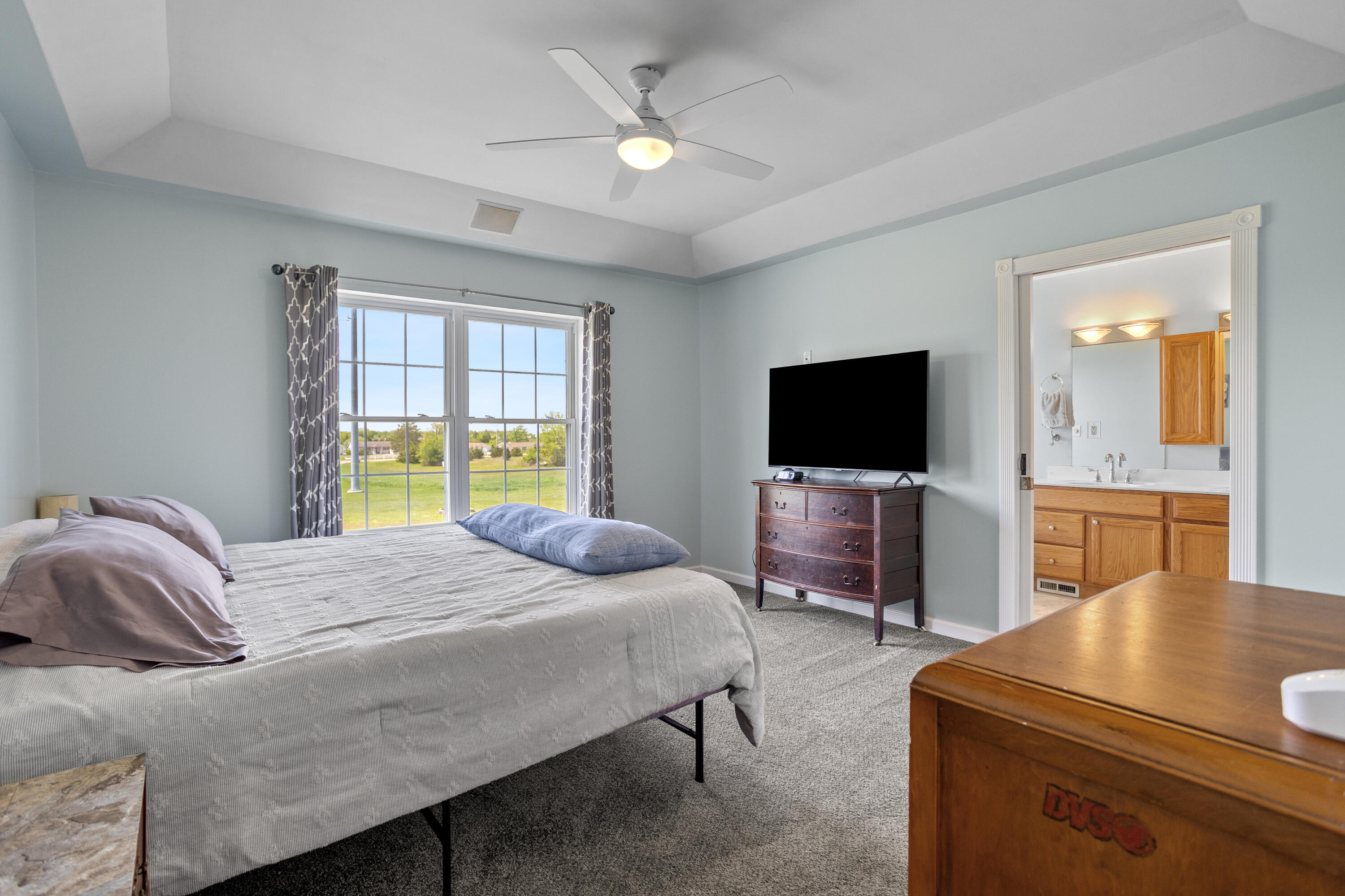 1881 9 Mile Road Union City, MI 49094 - Photo 14 of 49 Primary bedroom