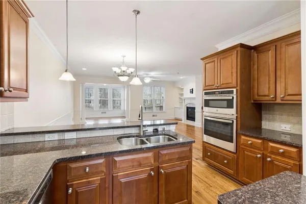 $3,000 | 610 Vinings Estates Drive Southeast, Unit B12, Mableton, GA 30126