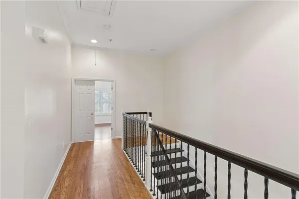 $3,000 | 610 Vinings Estates Drive Southeast, Unit B12, Mableton, GA 30126