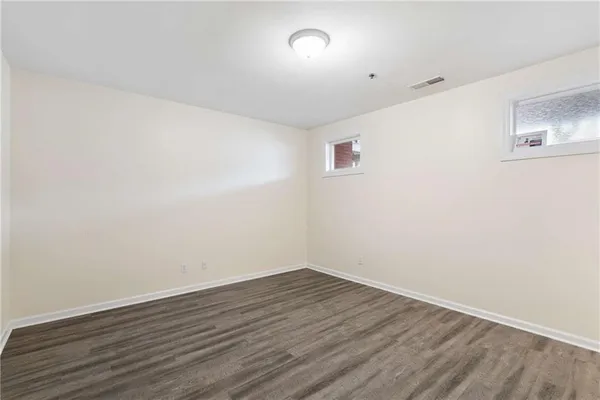 $3,000 | 610 Vinings Estates Drive Southeast, Unit B12, Mableton, GA 30126