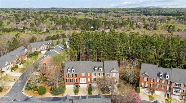 $3,000 | 610 Vinings Estates Drive Southeast, Unit B12, Mableton, GA 30126