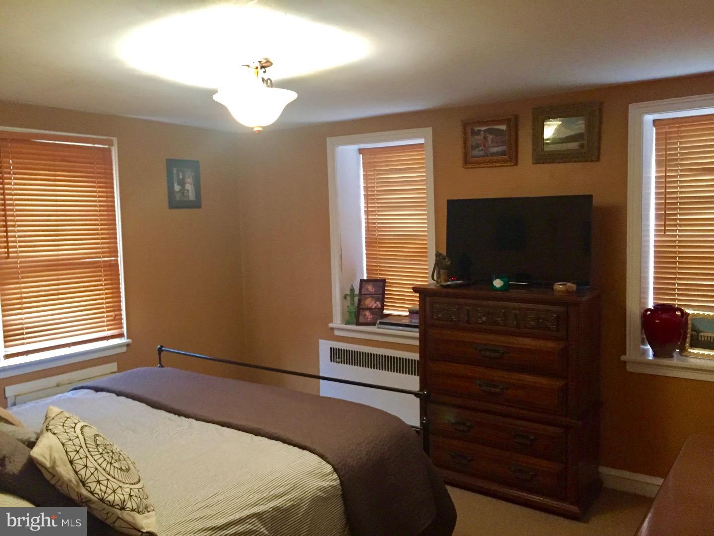 8326 Ridgeway Street Philadelphia, PA 19111 - Photo 15 of 19 Bedroom - Main