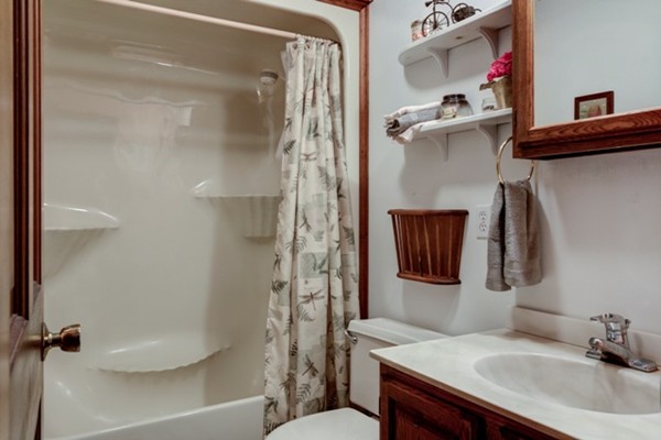 27 Grafton Road Upton, MA 01568 - Photo 20 of 30 Gallery Image 20