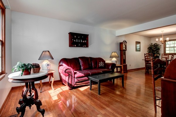 27 Grafton Road Upton, MA 01568 - Photo 23 of 30 Gallery Image 23