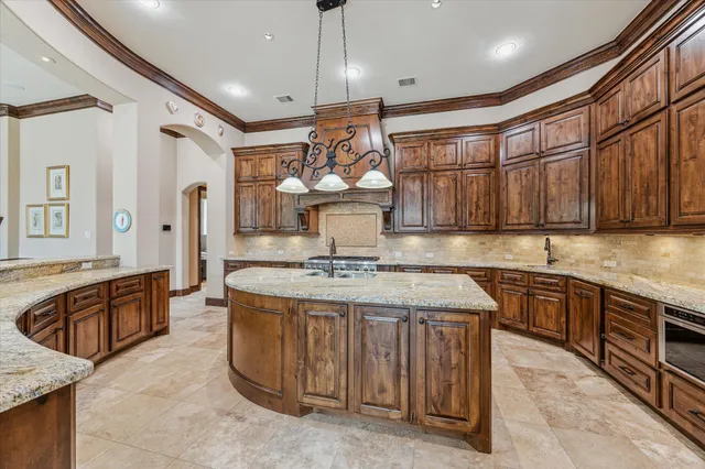 $1,750,000 | 7611 Morgans Pond Court, Spring, TX 77389