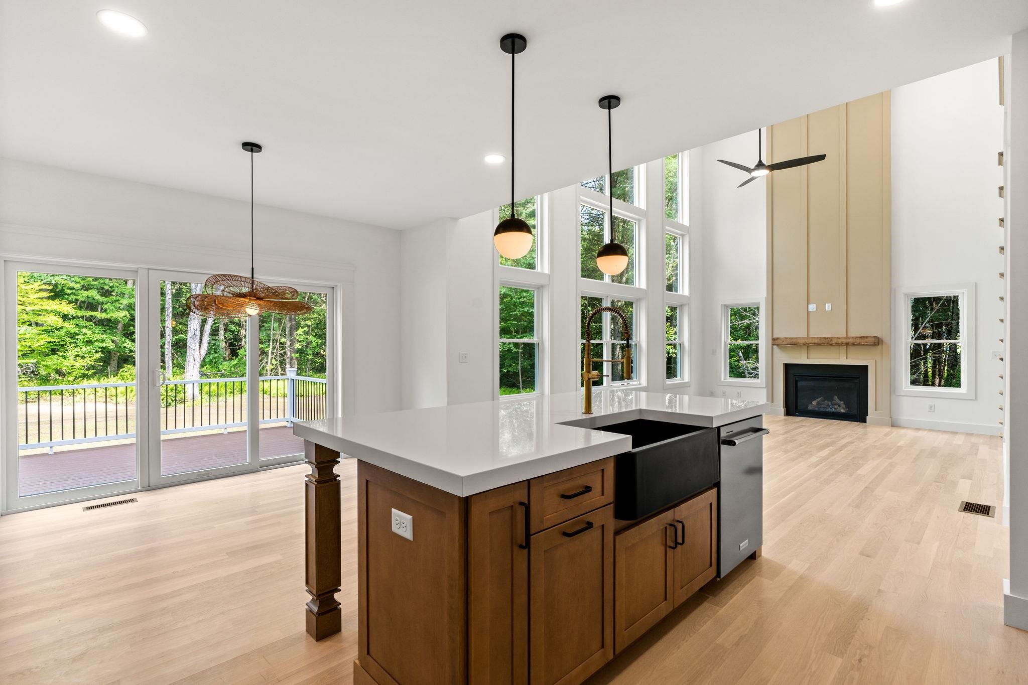 9 Caymus Ridge Salem, NH 03079 - Photo 10 of 33