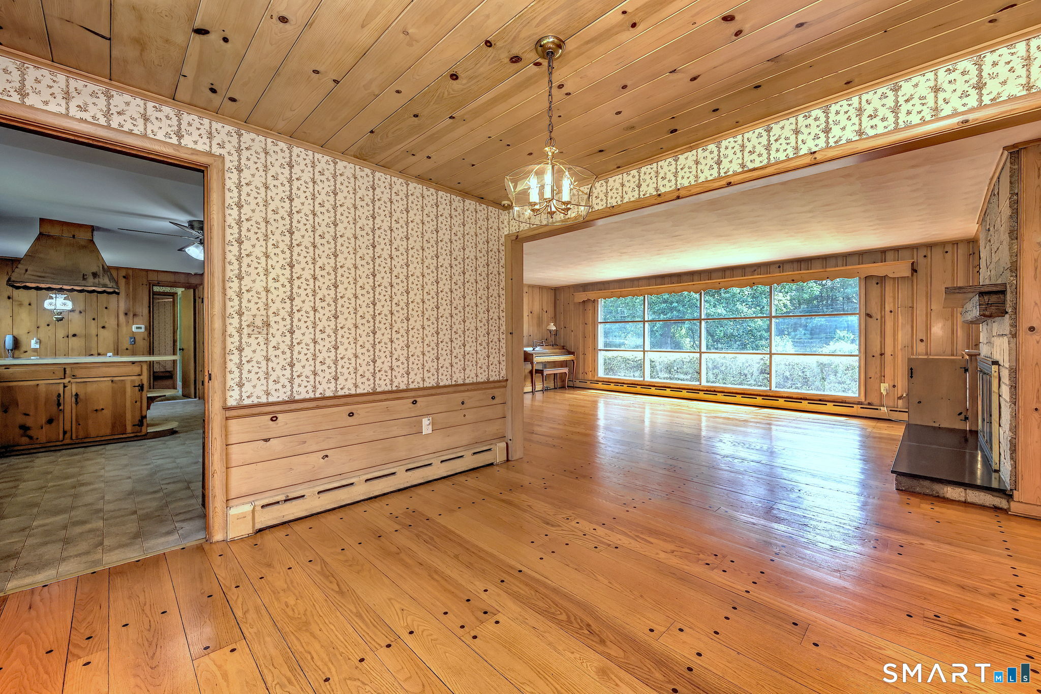 380 Still Hill Road Hamden, CT 06518 - Photo 10 of 40 Gallery Image 10