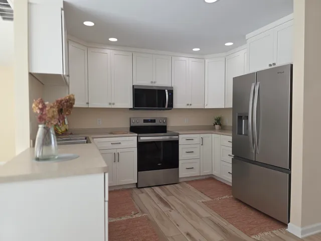 $259,900 | 9523 Ledgewood Court, Fort Wayne, IN 46804