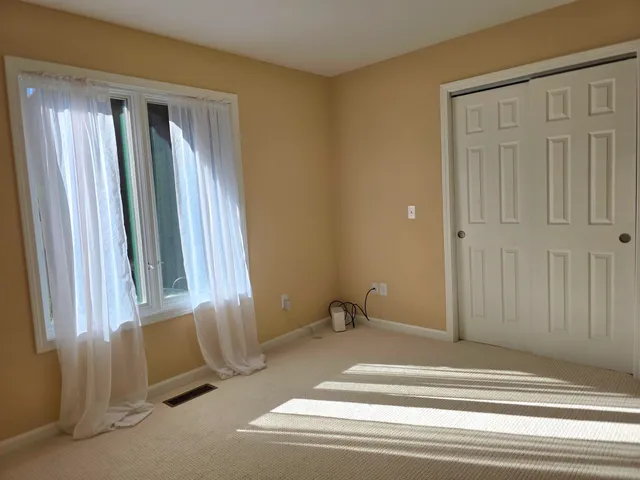 $259,900 | 9523 Ledgewood Court, Fort Wayne, IN 46804