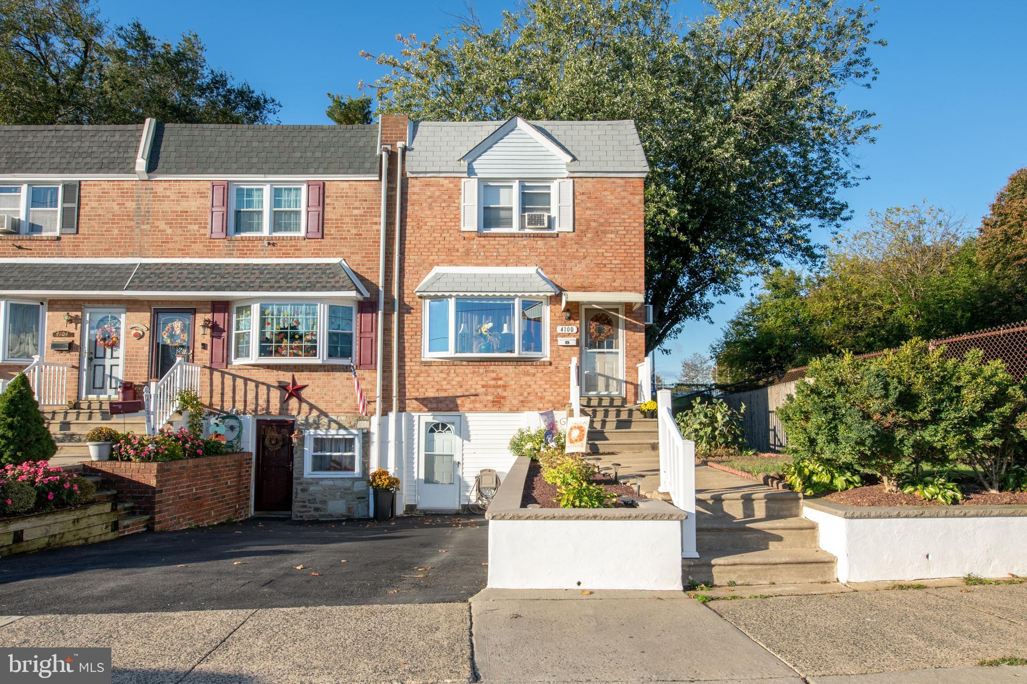 4100 Fairdale Road Philadelphia, PA 19154 - Photo 2 of 29 Front