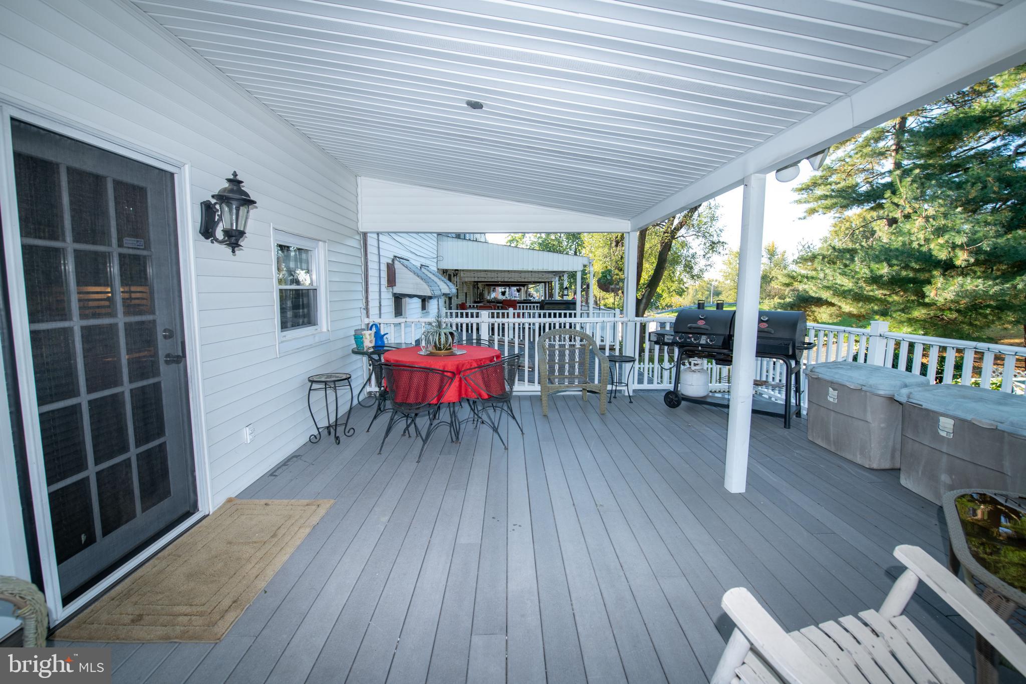 4100 Fairdale Road Philadelphia, PA 19154 - Photo 3 of 29 Covered deck