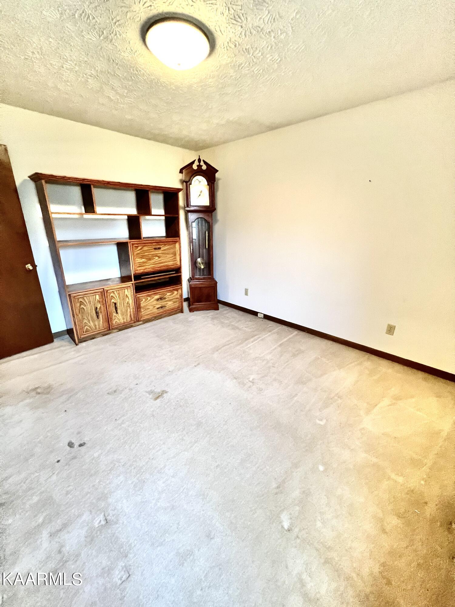 3311 Wexgate Road Knoxville, TN 37931 - Photo 9 of 12 C4C528C6-1CE9-4A39-A4E1-67170EF75D92