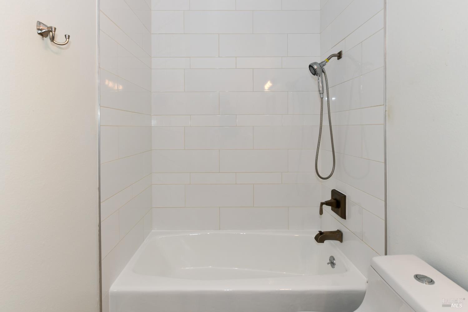 354 Los Alamos Road Santa Rosa, CA 95409 - Photo 12 of 25