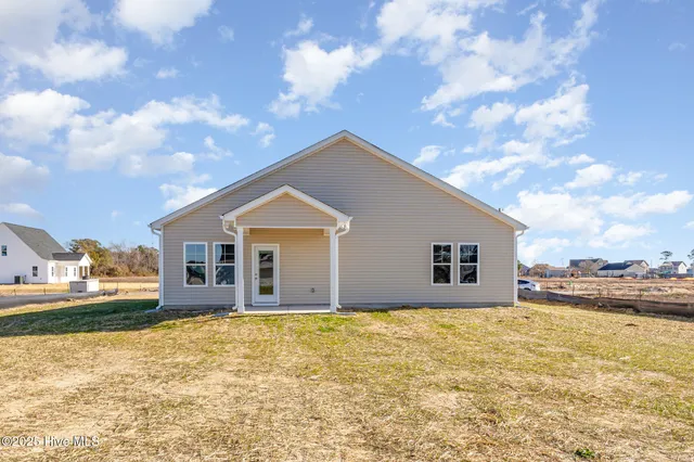 $329,950 | 103 Lola Place, La Grange, NC 28551