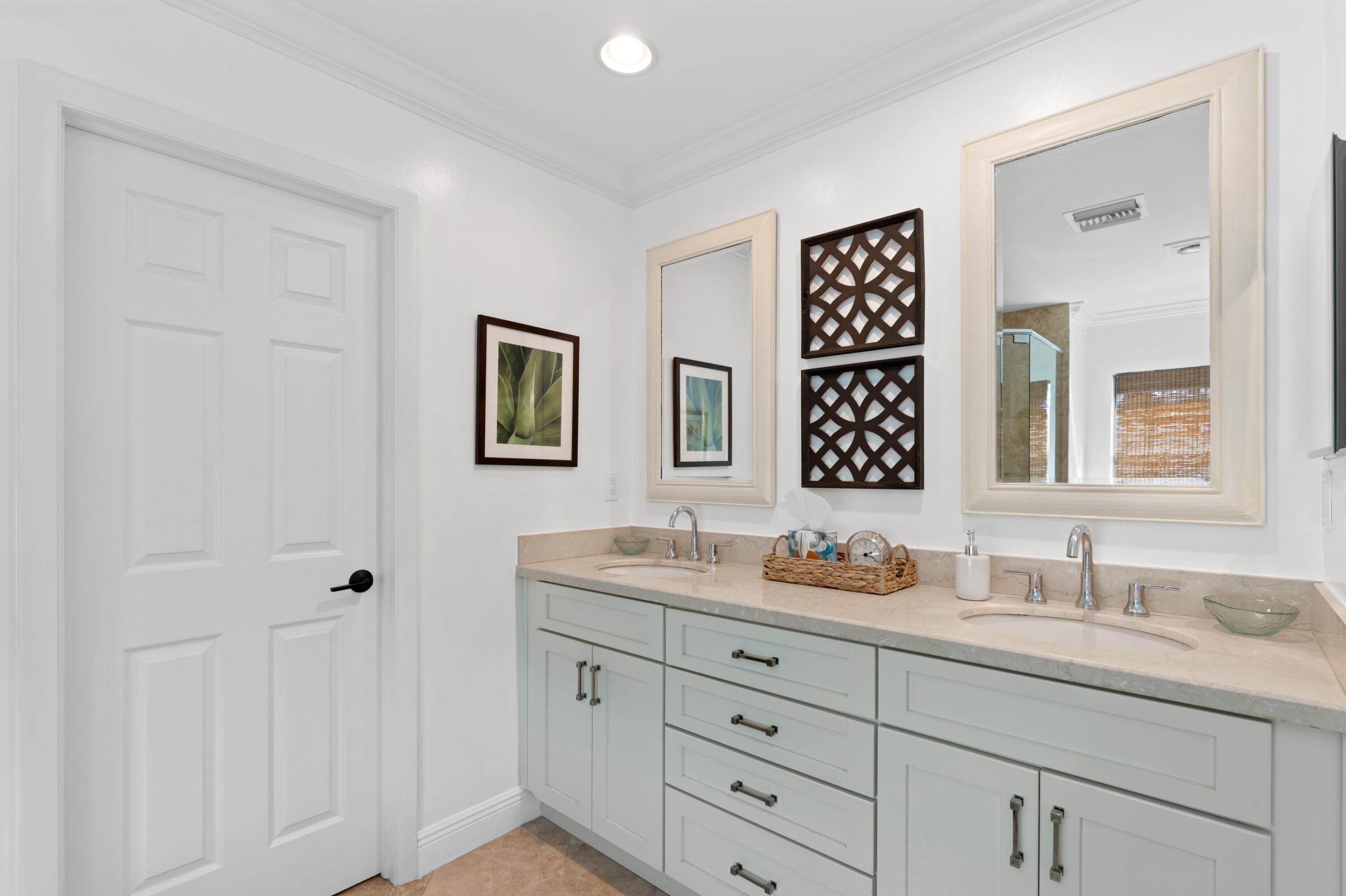 7790 Fairway Trail Boca Raton, FL 33487 - Photo 21 of 43 PrimaryBath2