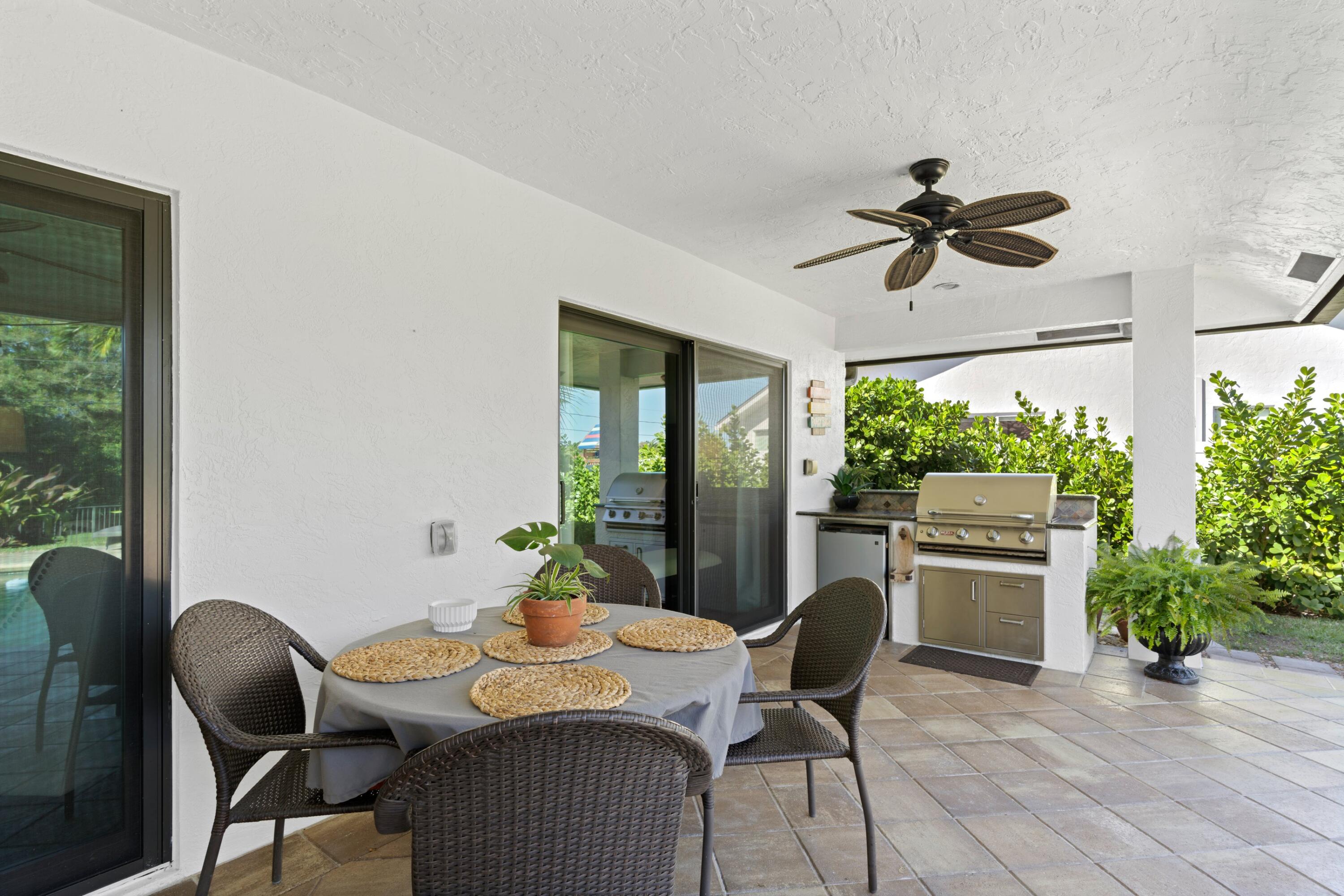 7790 Fairway Trail Boca Raton, FL 33487 - Photo 33 of 43 CoveredPatio4