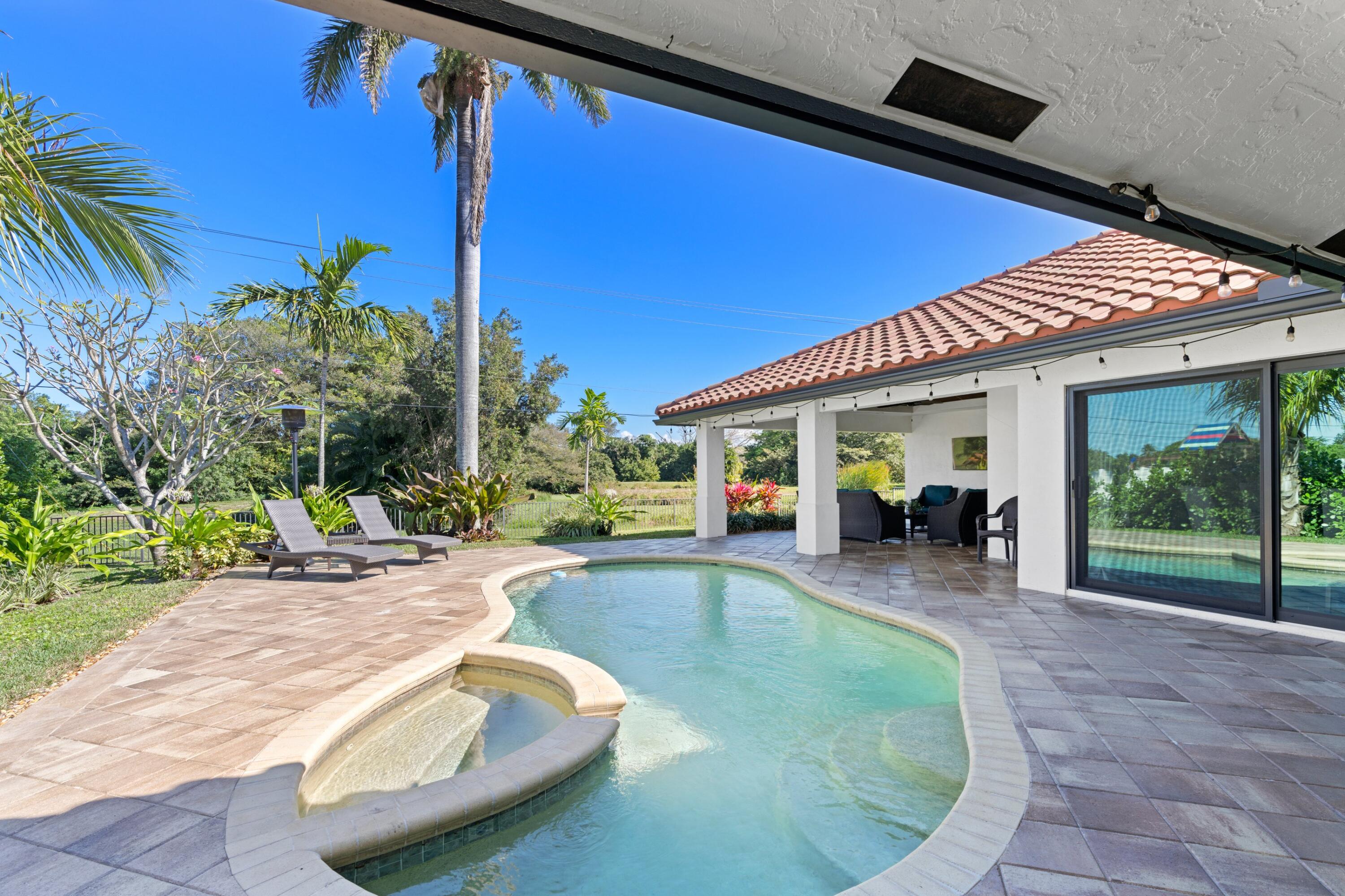 7790 Fairway Trail Boca Raton, FL 33487 - Photo 37 of 43 Pool