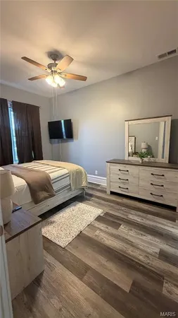 $1,925 | 2035 Allen Avenue, St. Louis, MO 63104