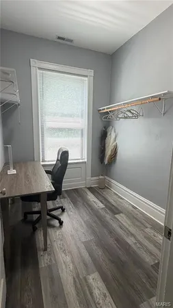$1,925 | 2035 Allen Avenue, St. Louis, MO 63104