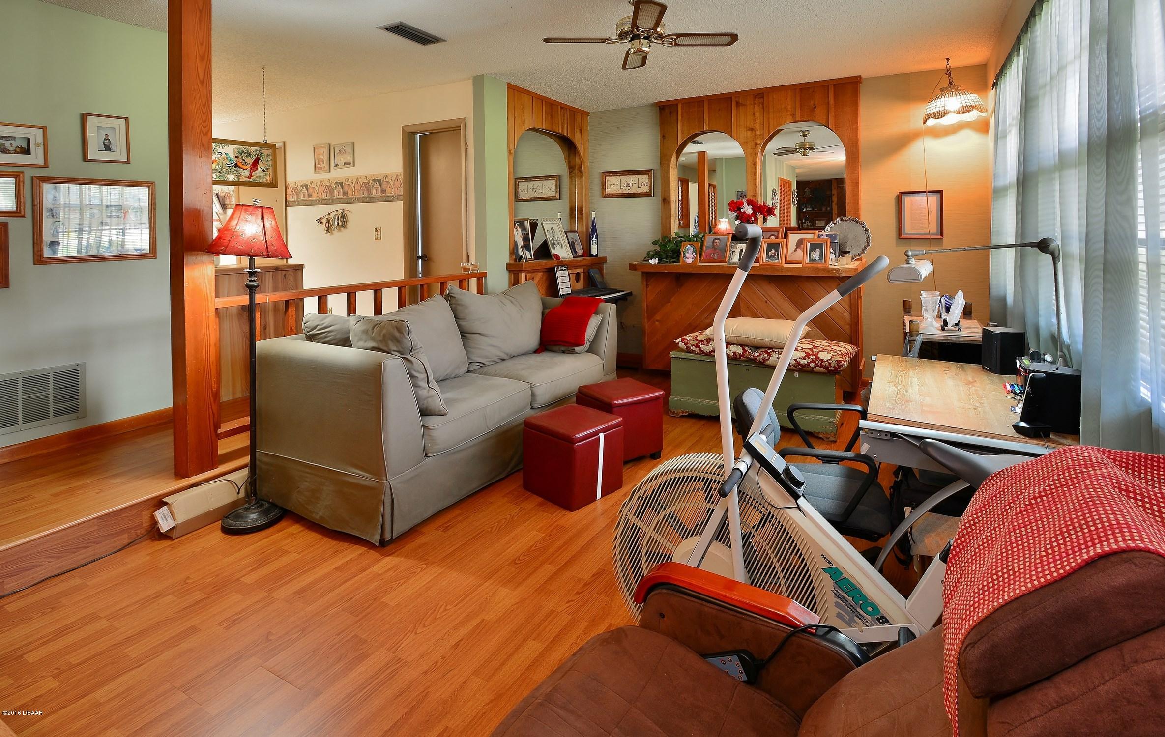 1371 Tall Oaks Road DeLand, FL 32720 - Photo 6 of 19 Family_Room_1