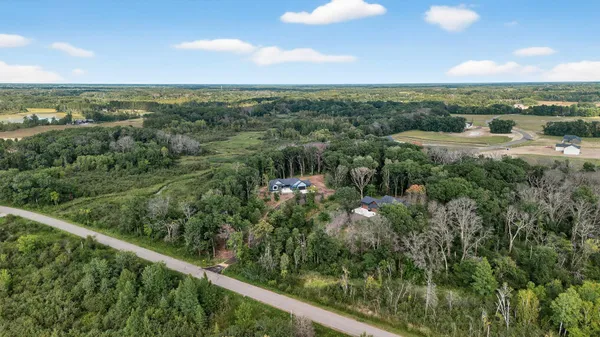 $884,900 | 29441 136th Street, Princeton, MN 55371