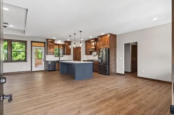 $884,900 | 29441 136th Street, Princeton, MN 55371