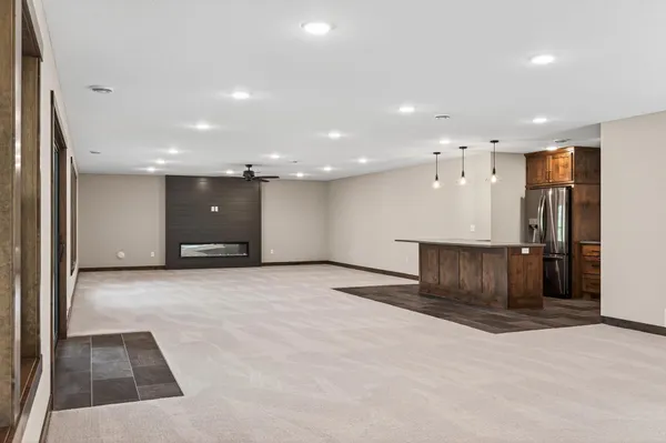 $884,900 | 29441 136th Street, Princeton, MN 55371