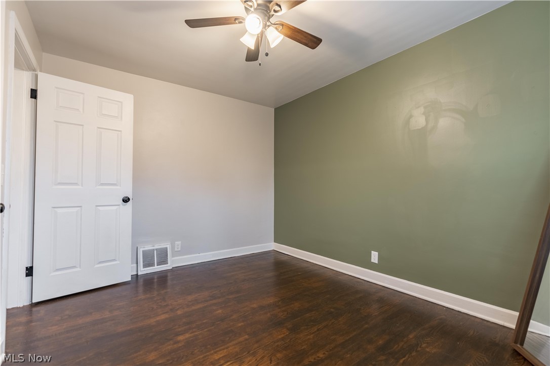 4345 Lake Heights Road Northwest Canton, OH 44708 - Photo 16 of 29 Gallery Image 16